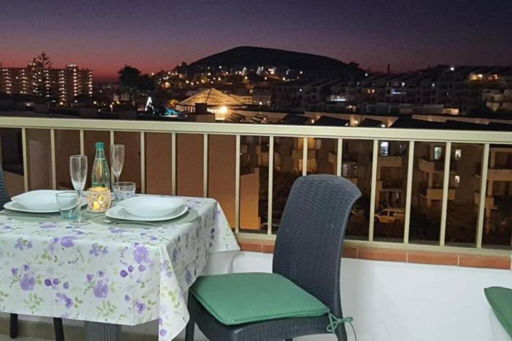 Joy & Friends 1 Apartman Los Cristianos  Kültér fotó